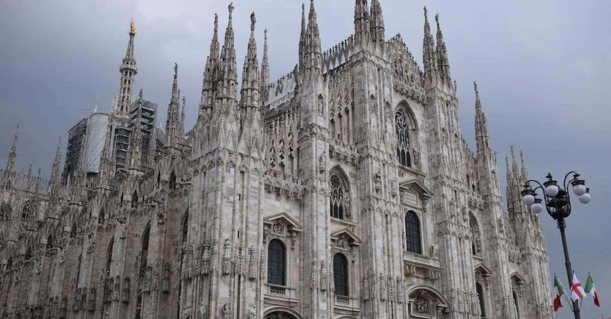Milan Duomo - Budget 2 Day Itinerary