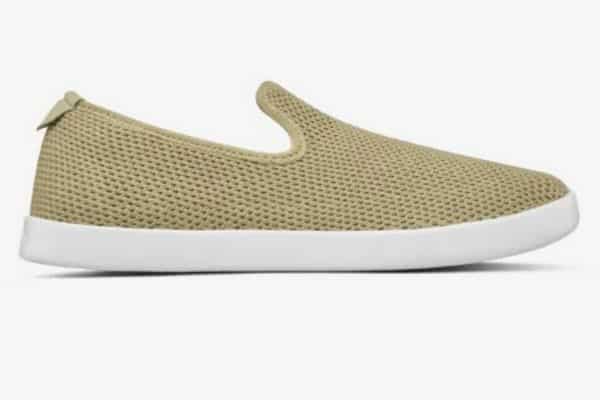 Allbirds tan Men's Tree Loungers are essential for long flights