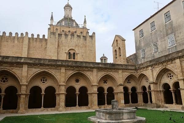 Sé Velha – Coimbra cloister on 1 day in Coimbra