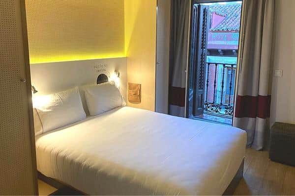 Toc Hostel private room for Madrid solo travel over 50