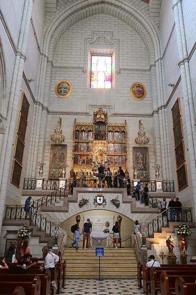 Catedral de Sta Maria la Real de la Almudena in 3 days in Madrid