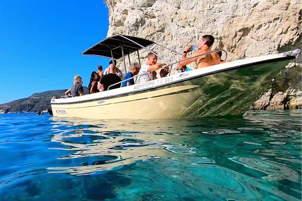 boaters Turtle Island Zakynthos